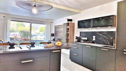 "Ô lac des Cygnes": the Pearls of Sophie