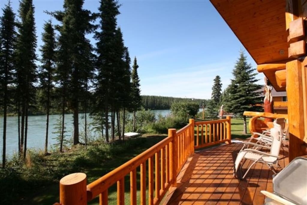 6 person Eagle View cabin deck overlooking Kenai River