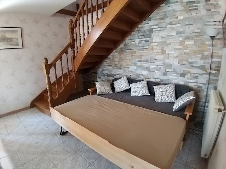 отворете допълнително легло