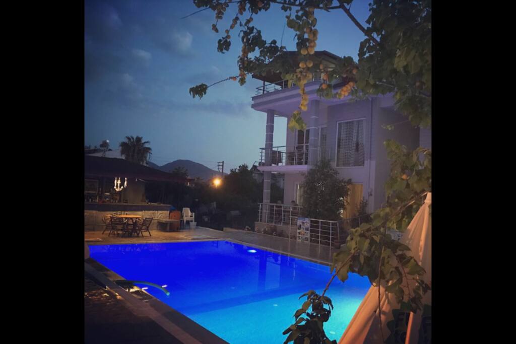 Poseidon Apart Hotel