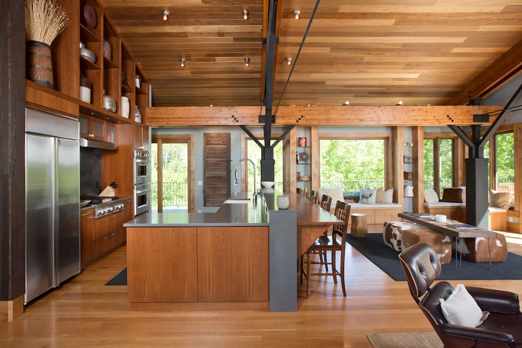 Open chef's kitchen