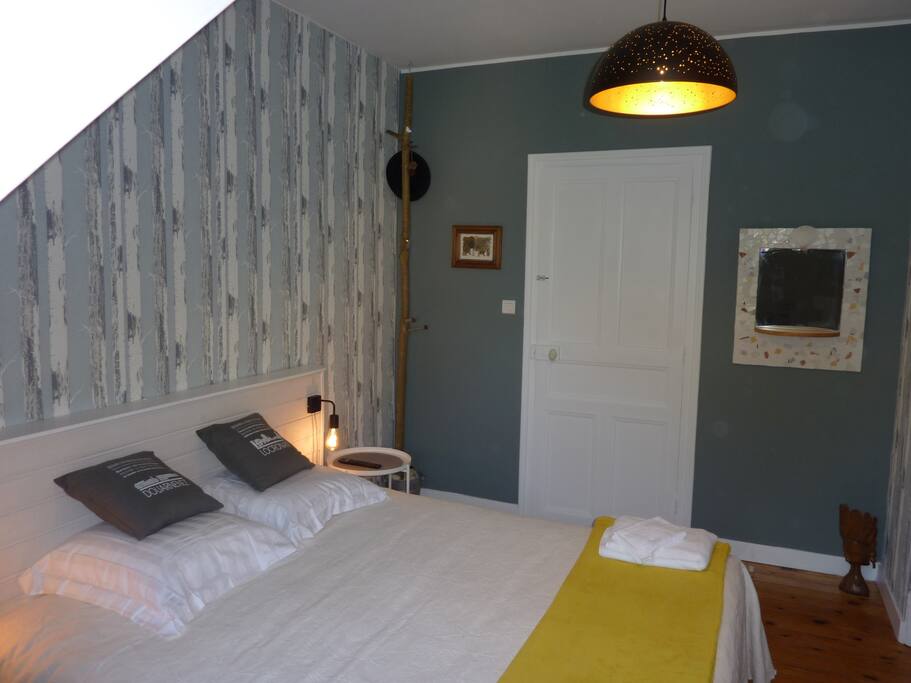 CHAMBRE 1 lit king size