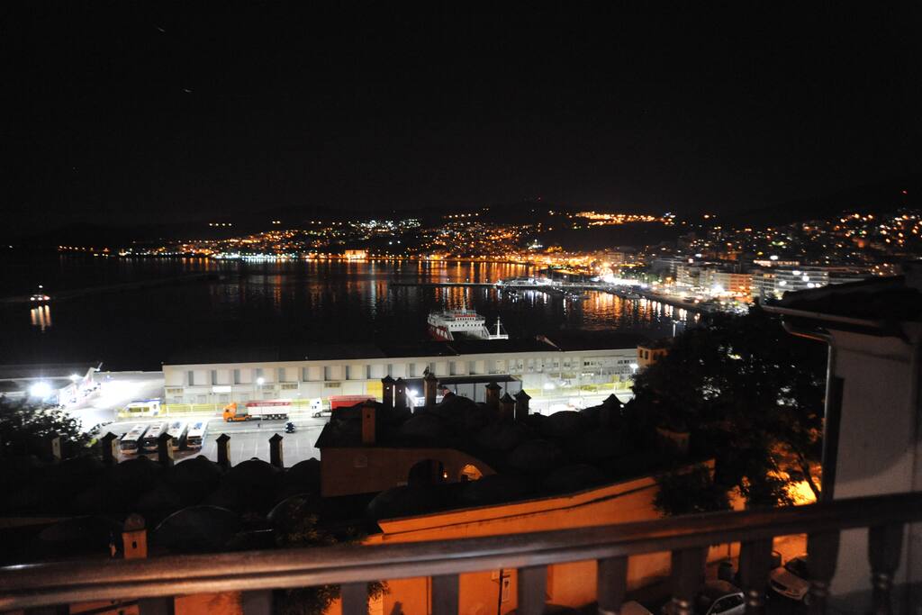 the night view of the house
