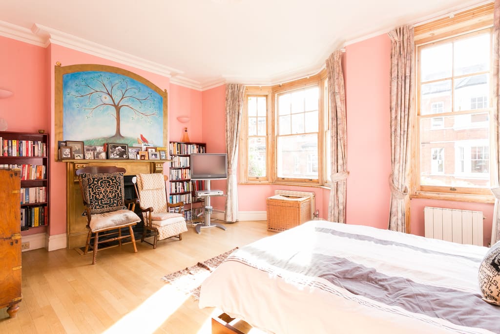 Master bedroom with mural