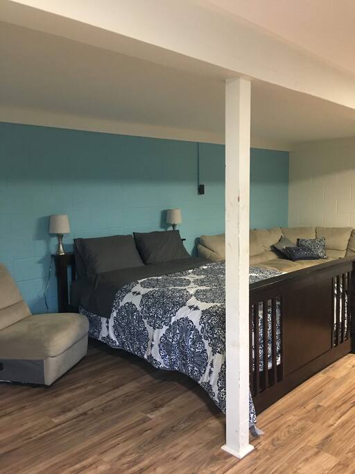 Queen bed