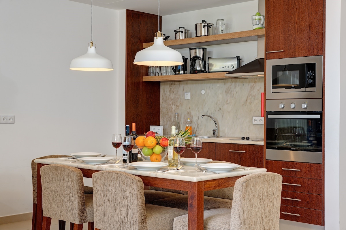 Gorgeous Villa 800m from the Beach | Private Pool 3