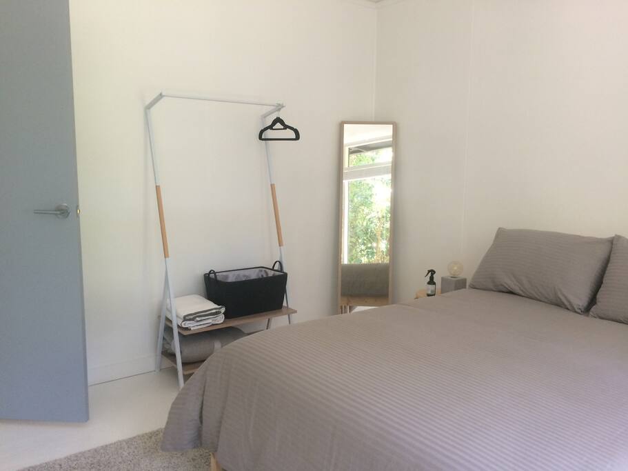 Bedroom (open closet)