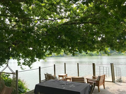 Big house on the banks of the Adour 🌊