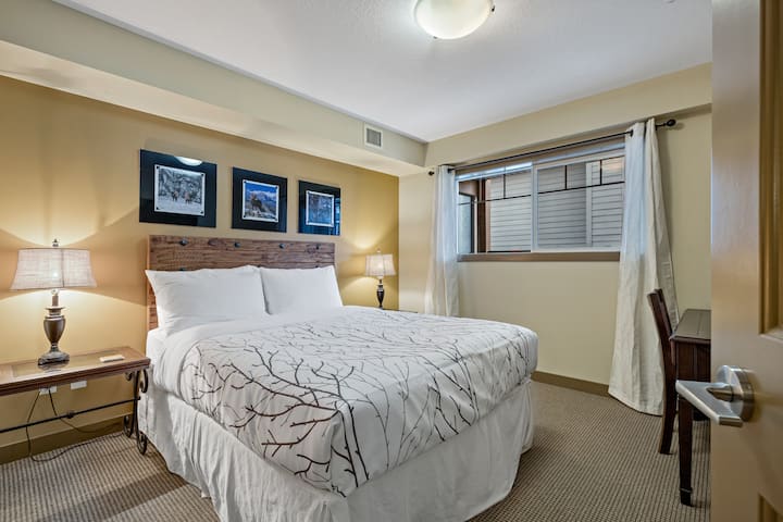 卧室1 -标准双人床 