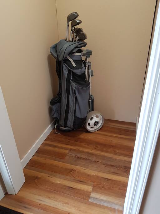Storage area off of entryway.
