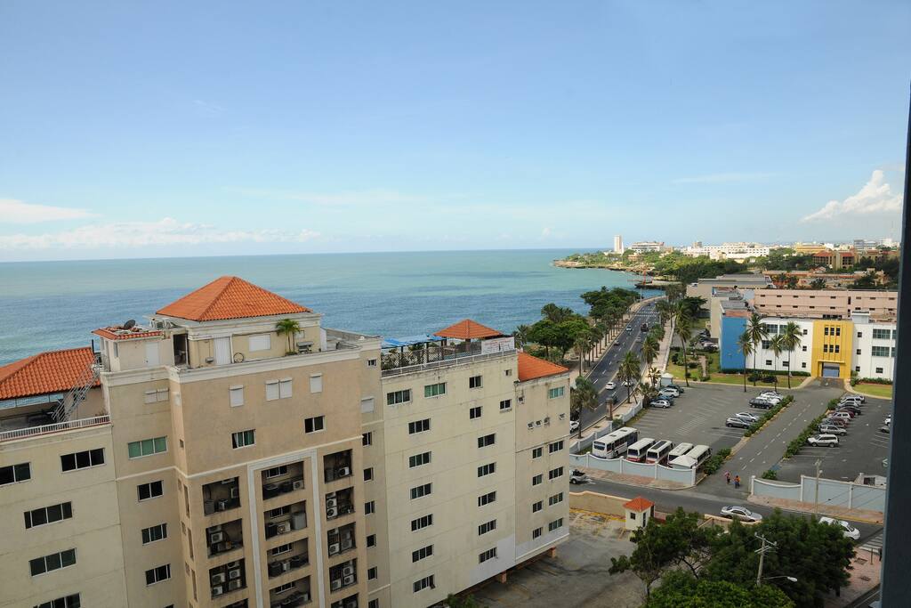 AMAZING CARIBBEAN SEA-VIEWS
