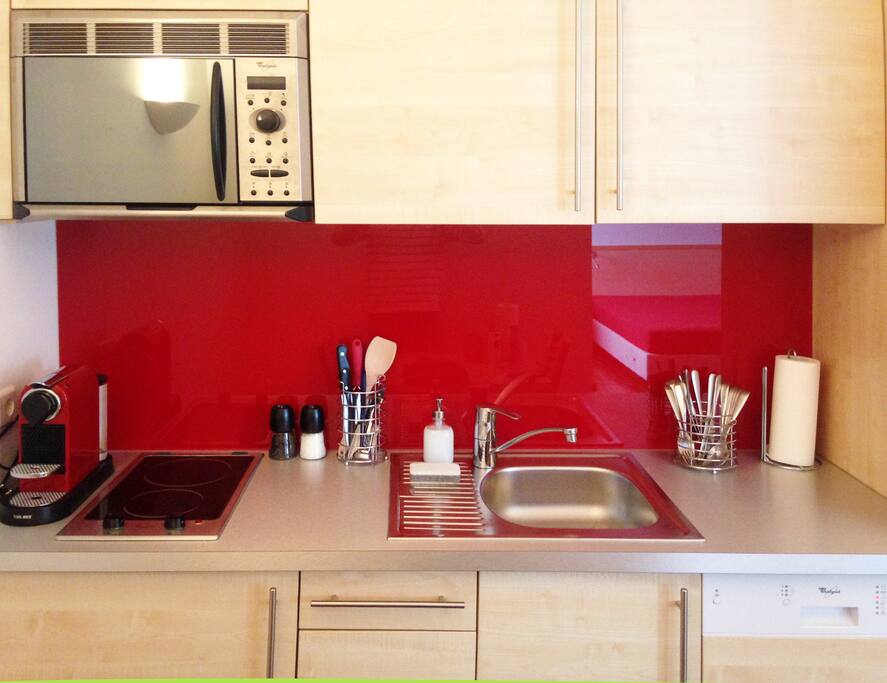 Fully equipped kitchen