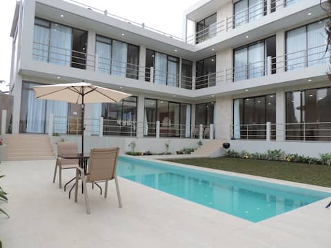 8 BR Villa Lembang 11 + Private Swimming Pool