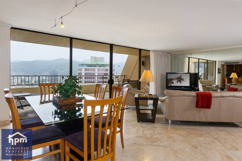 Living room 2