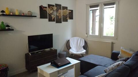 2 Bedroom House Mid Countryside