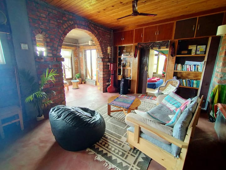 Bir Billing Takeoff Holiday Rentals & Homes Biling, India Airbnb