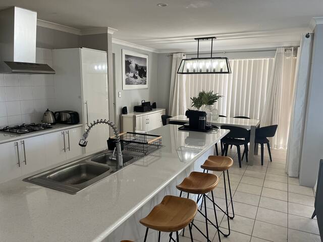 Mindarie Gardens gallery image 5