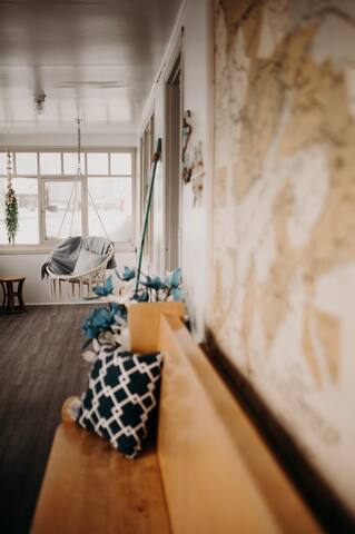 Heavenly wind and waves gallery image 4