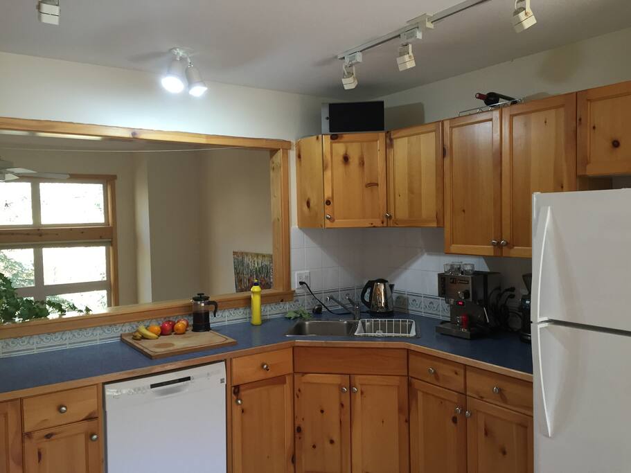 Well equipped kitchen