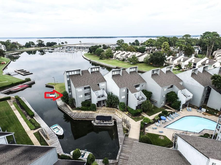 Lake Conroe Condominiums