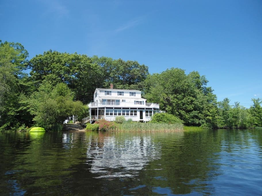 This is the rear view of the house, from the lake as you kayak.