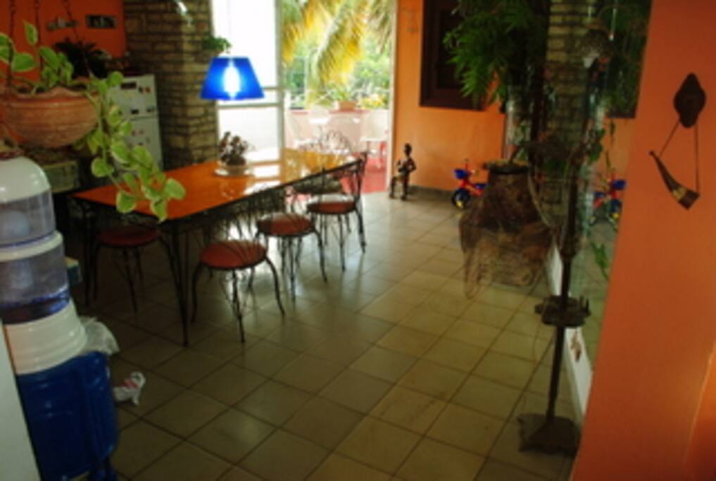 area comun, dasayunos y cenas en familia