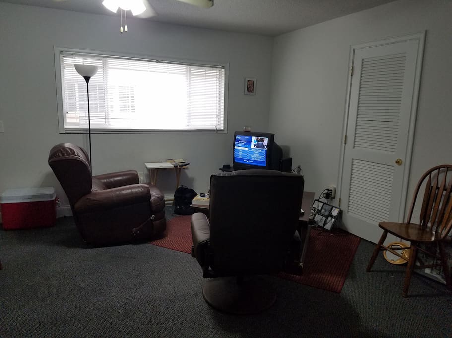 Stay here so I can get a couch!
