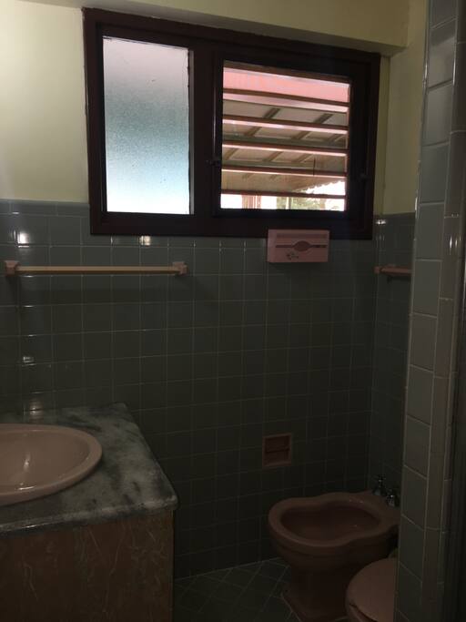 Baño cuarto principal