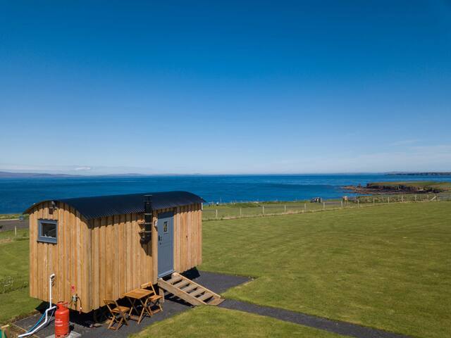 The Crofter's Snug Shepherds Hut