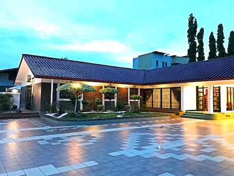 KK Beach House (Private Swimming Pool) Vacation Rentals with Private Pool