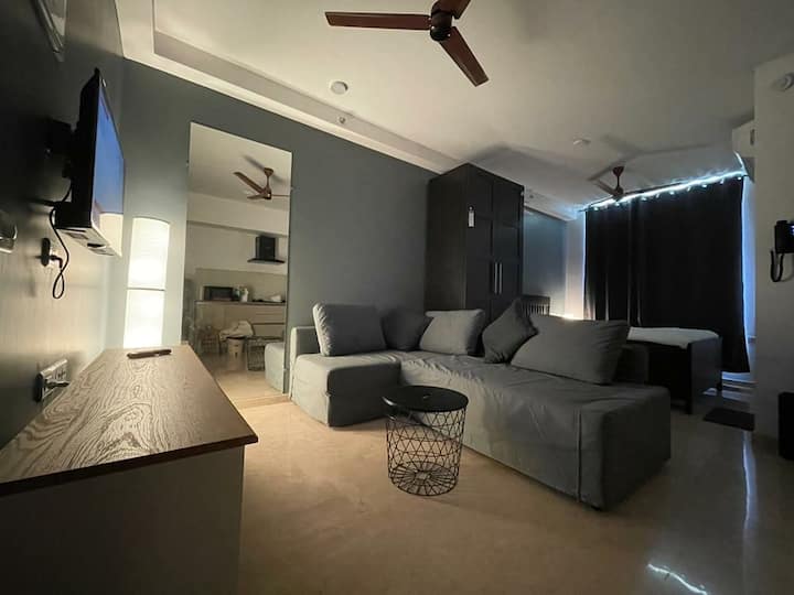 Elegantly designed Studio Apt
