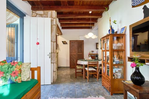 Top performing Airbnb: House in a gated community 400 meters from the Historic Center. in Paraty