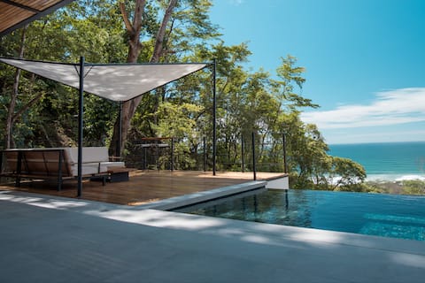 Villa Kaleo-Ocean View Luxury Villa PRIME LOCATION