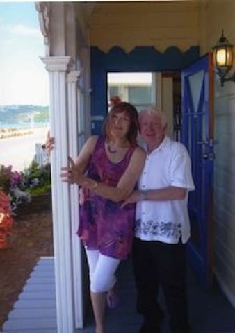 Students Bed and Breakfast by the Beach