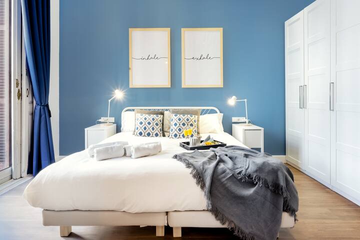 Stylish Apt in the Heart of the City gallery image 3