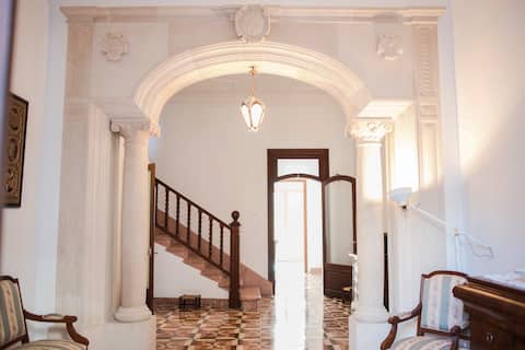 Propiedad de Airbnb exitosa: Ca na Mora, in the heart of Petra (Mallorca) en Petra