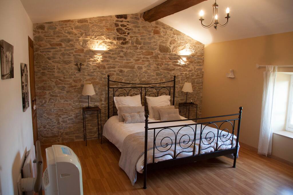 chambre LA CITE