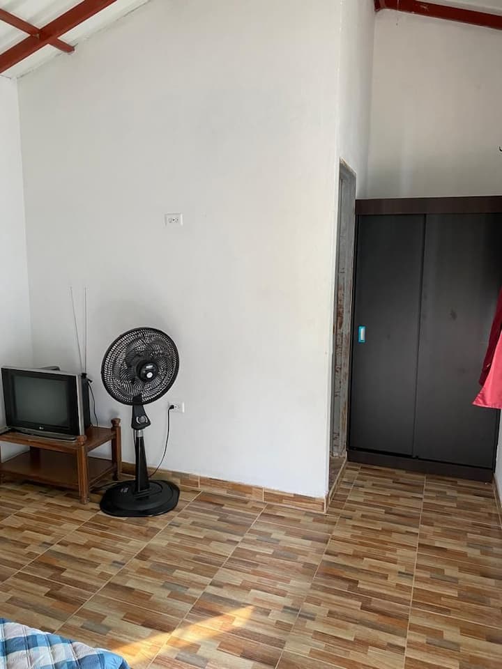 საძინებელი 2