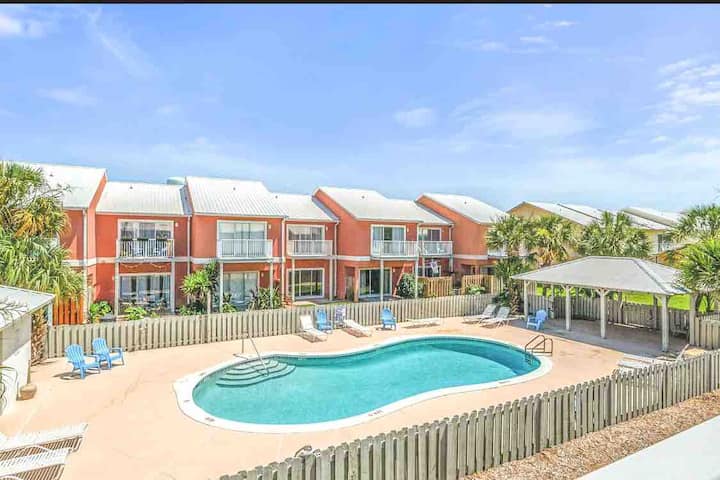 Blessing By The Sea
Clean! Walk To The Beach, Pool - Miramar Beach, FL