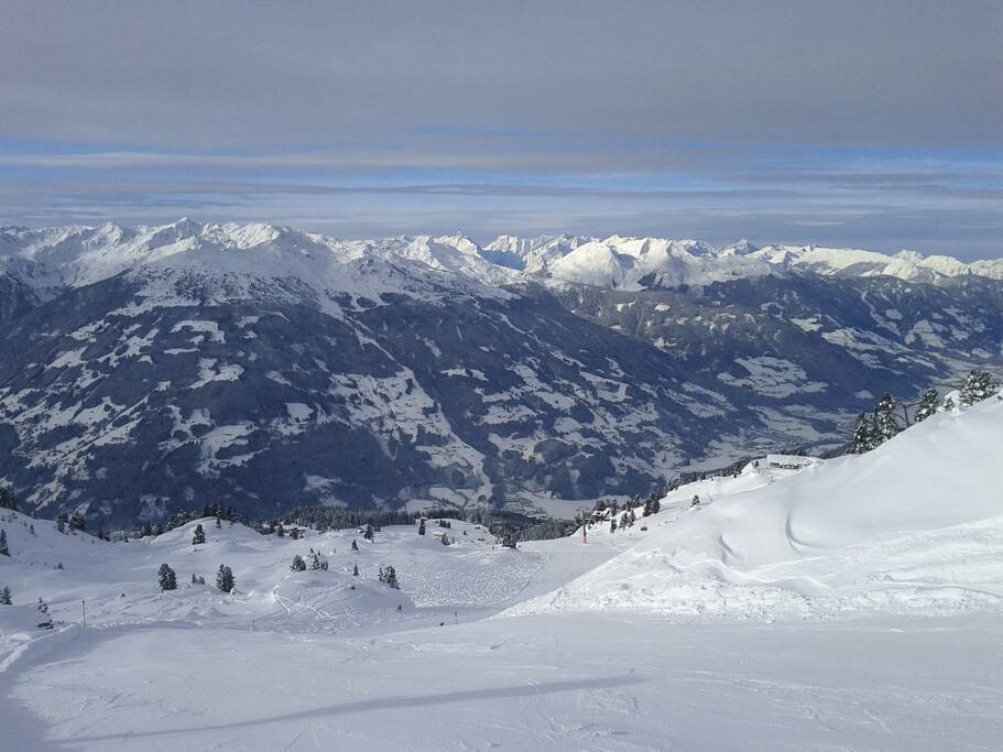 in wenigen Minuten zu den tollsten Skigebieten im Zillertal