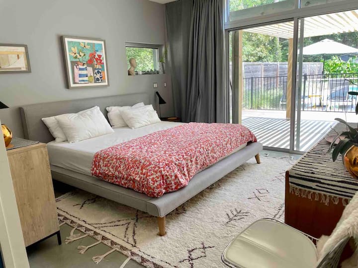 საძინებელი 1