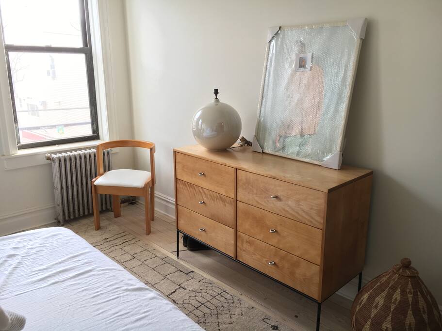 Huge master bedroom with queen bed