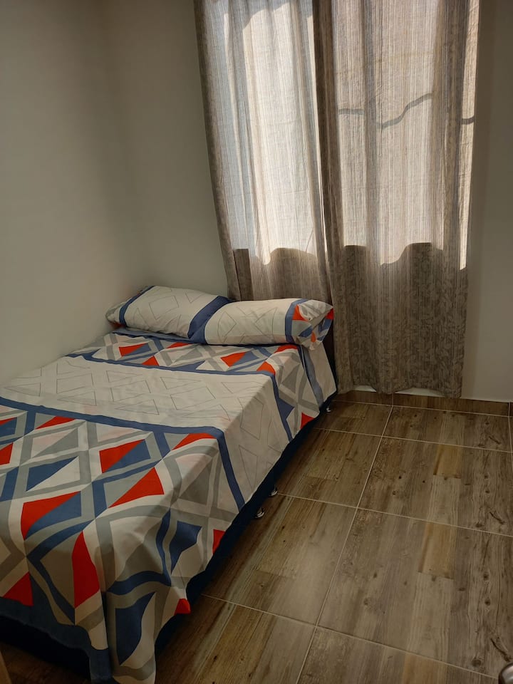 Dhomë gjumi 2