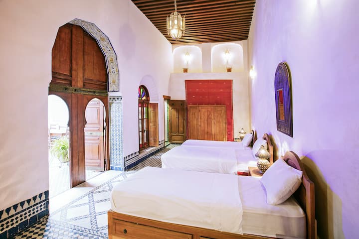 Dar Drissi guest house - Courtyard Salon - Fes El Bali, Morocco | Airbnb -  Airbnb