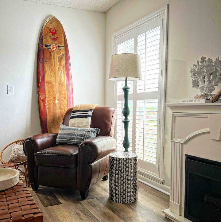 Boutique Beachside Condo With Easy Access To Beach - Florida