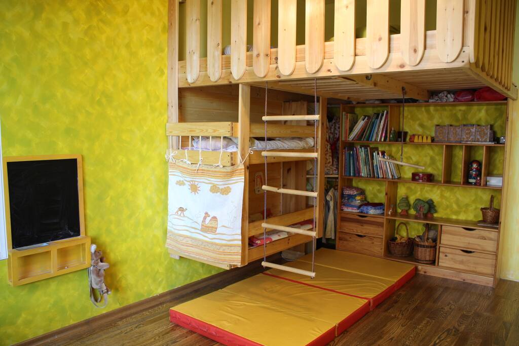 Детская комната — спальня
Children's room — bedroom