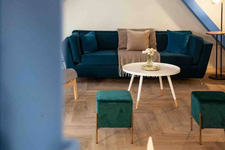 Mr. W | Roma 2BR, Top Location close to everything gallery image 2