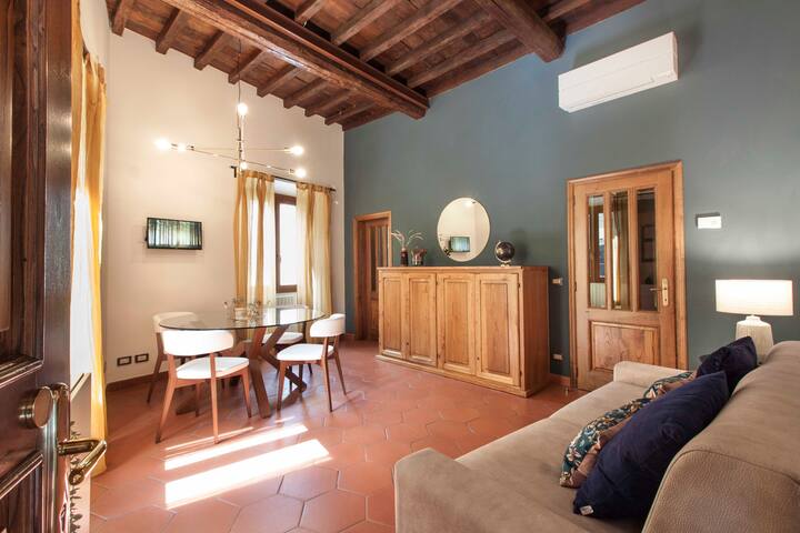 ❣ Tuscan styles w/ modern comforts NETFLIX AC WIFI gallery image 2
