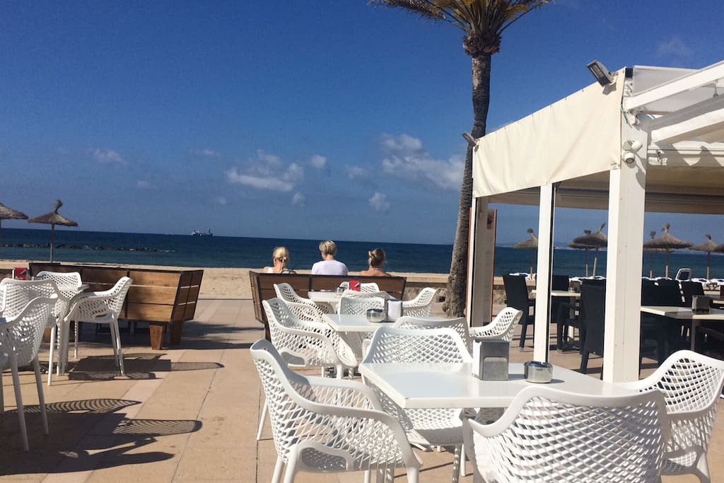 Promenade with bars in C´an Pastilla