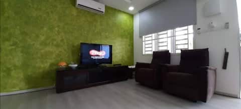 Cosy & Peaceful Place @ Prodigy Muslim Homestay